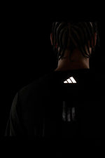 ADIDAS - טישירט לגבר RUN ICONS 3 BAR בצבע שחור - MASHBIR//365