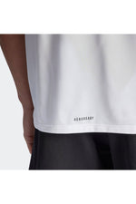 ADIDAS - טישירט לגברים DESIGNED FOR MOVEMENT בצבע לבן - MASHBIR//365