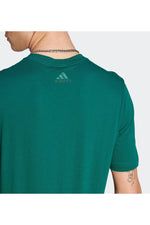 ADIDAS - טישירט לגברים LINEAR EMBROIDERED בצבע ירוק - MASHBIR//365