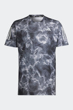 ADIDAS - טישירט לגברים OWN THE RUN ALLOVER בצבע שחור ולבן - MASHBIR//365