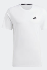 ADIDAS - טישירט לגברים TRAIN ESSENTIALS FEELREADY בצבע לבן - MASHBIR//365