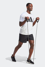 ADIDAS - טישירט לגברים TRAIN ESSENTIALS FEELREADY בצבע לבן ושחור - MASHBIR//365