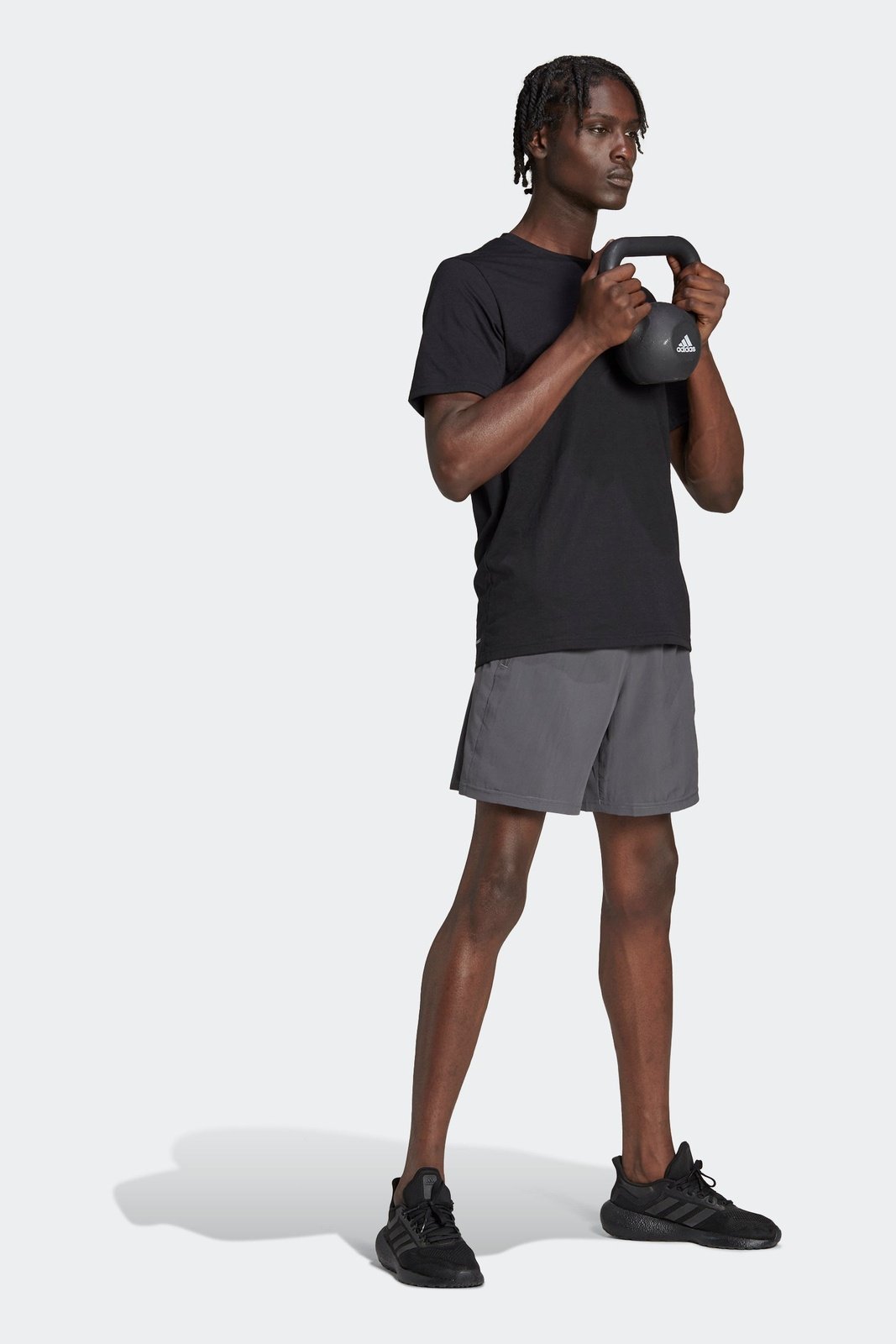 ADIDAS - טישירט לגברים TRAIN ESSENTIALS FEELREADY בצבע שחור - MASHBIR//365