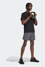 ADIDAS - טישירט לגברים TRAIN ESSENTIALS FEELREADY בצבע שחור - MASHBIR//365