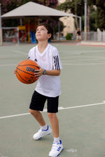 ADIDAS - טישירט לילדים B CLUB 3STR TEE בצבע לבן - MASHBIR//365