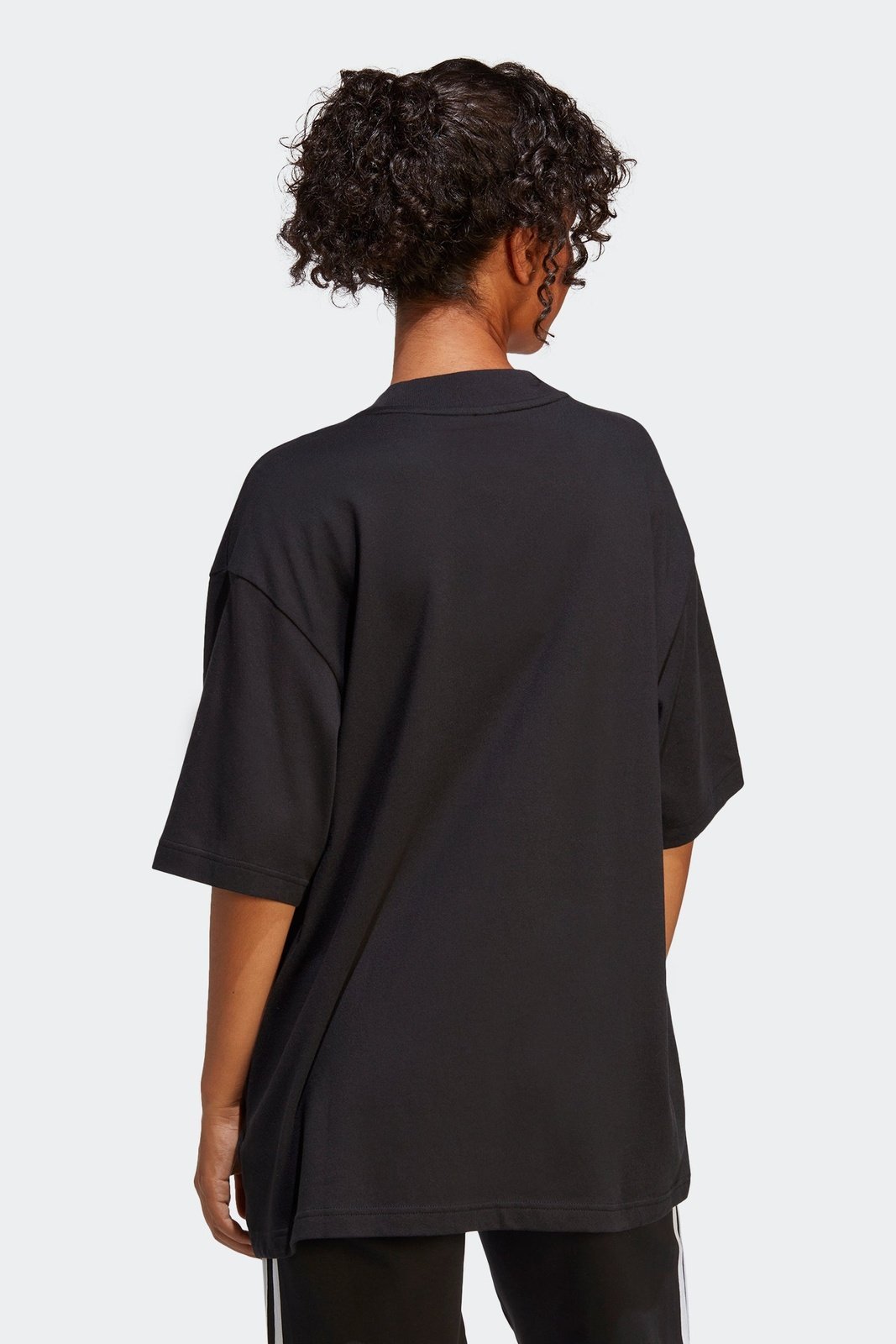 ADIDAS - טישירט לנשים BOYFRIEND בצבע שחור - MASHBIR//365