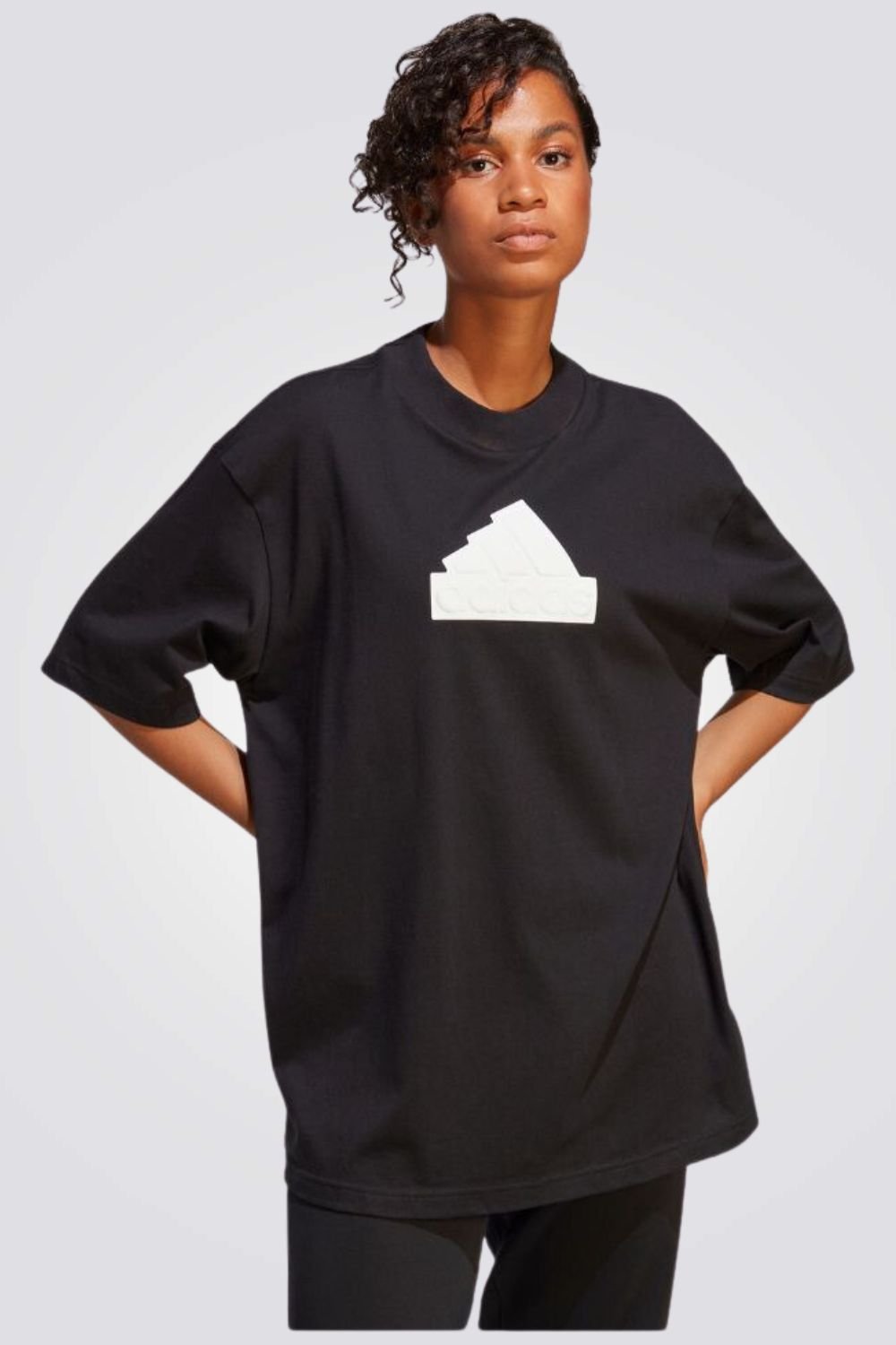 ADIDAS - טישירט לנשים BOYFRIEND בצבע שחור - MASHBIR//365