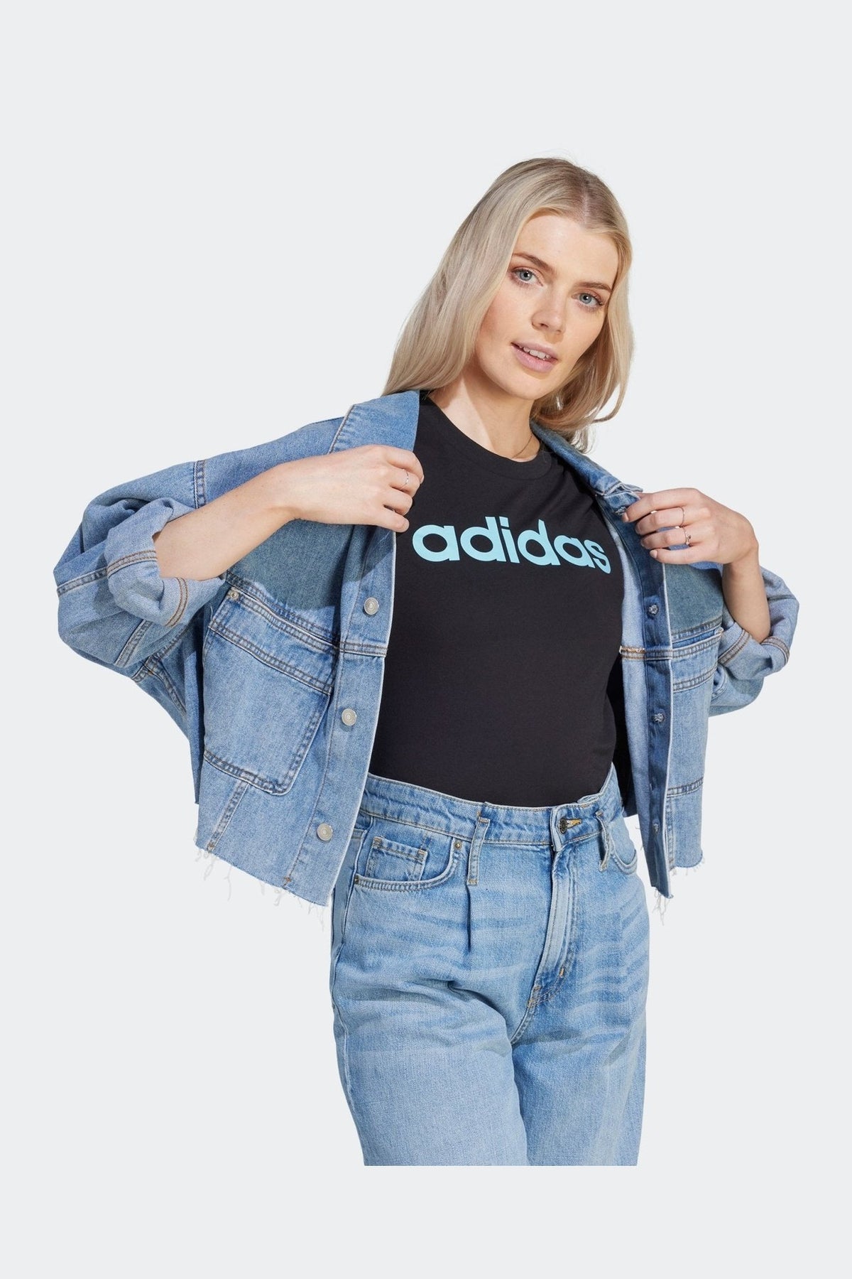 ADIDAS - טישירט לנשים ESSENTIALS SLIM בצבע שחור - MASHBIR//365