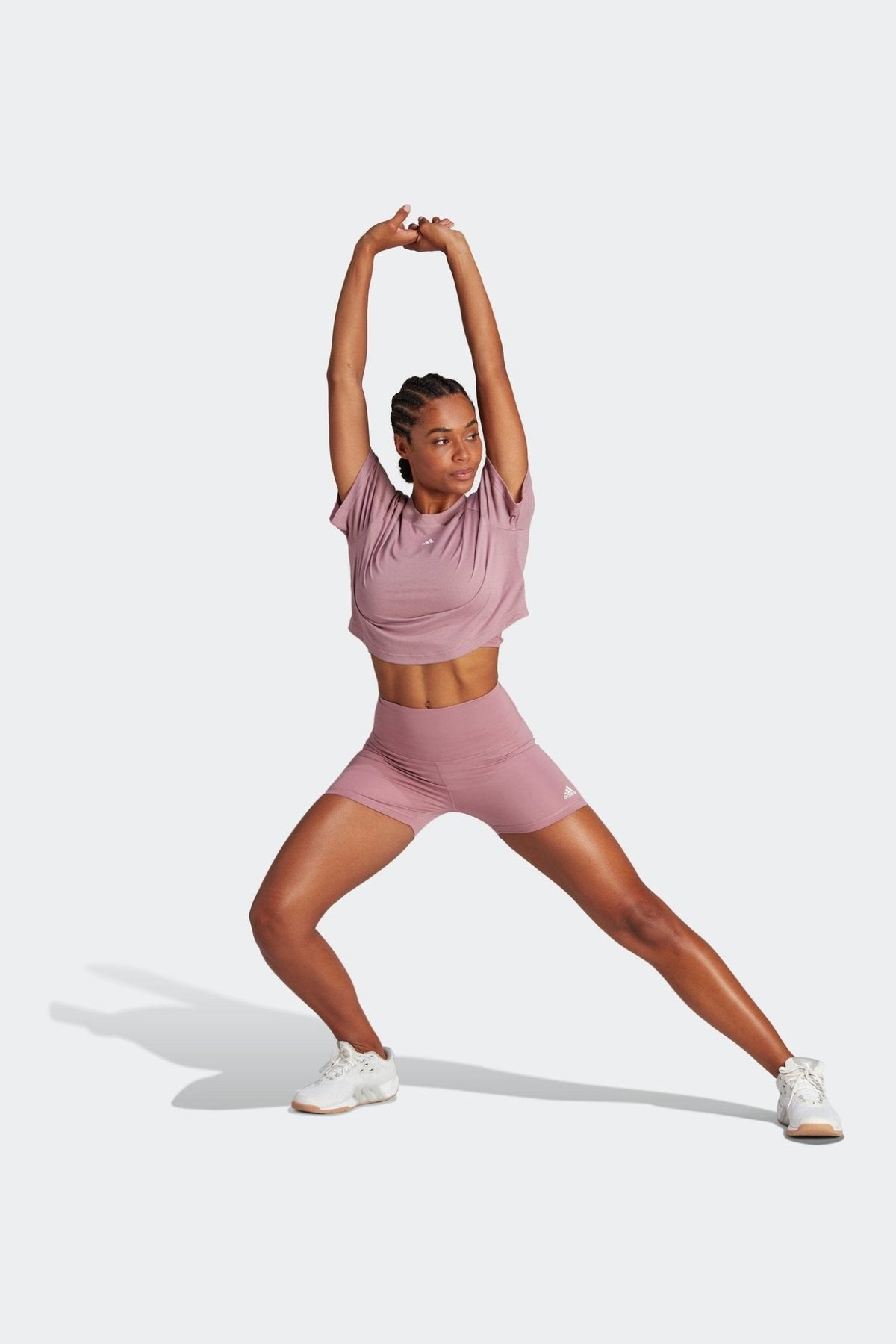 ADIDAS - טישירט לנשים STUDIO בצבע ורוד - MASHBIR//365