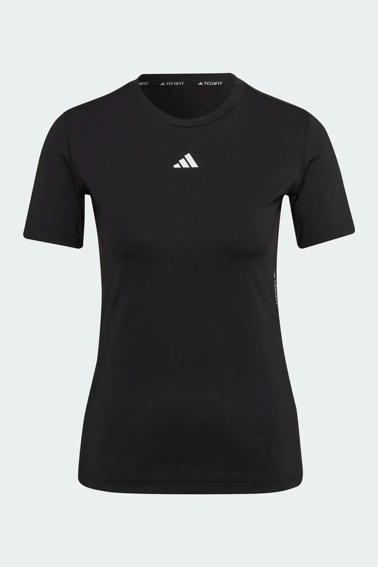 ADIDAS - טישירט לנשים TECHFIT בצבע שחור - MASHBIR//365
