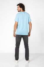 Tommy Hilfiger - טישירט לוגו בצבע תכלת - MASHBIR//365