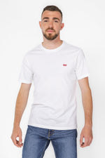 LEVI'S - טישירט לוגו קצרה בצבע לבן - MASHBIR//365