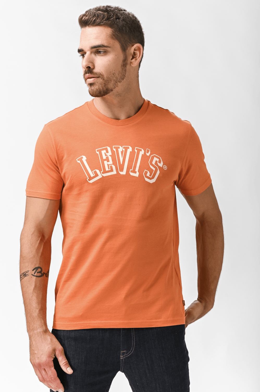 LEVI'S - טישירט לוגו קצרה בצבע כתום - MASHBIR//365