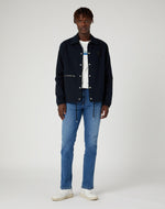 WRANGLER - טישירט עם כיתוב לוגו בצבע לבן - MASHBIR//365