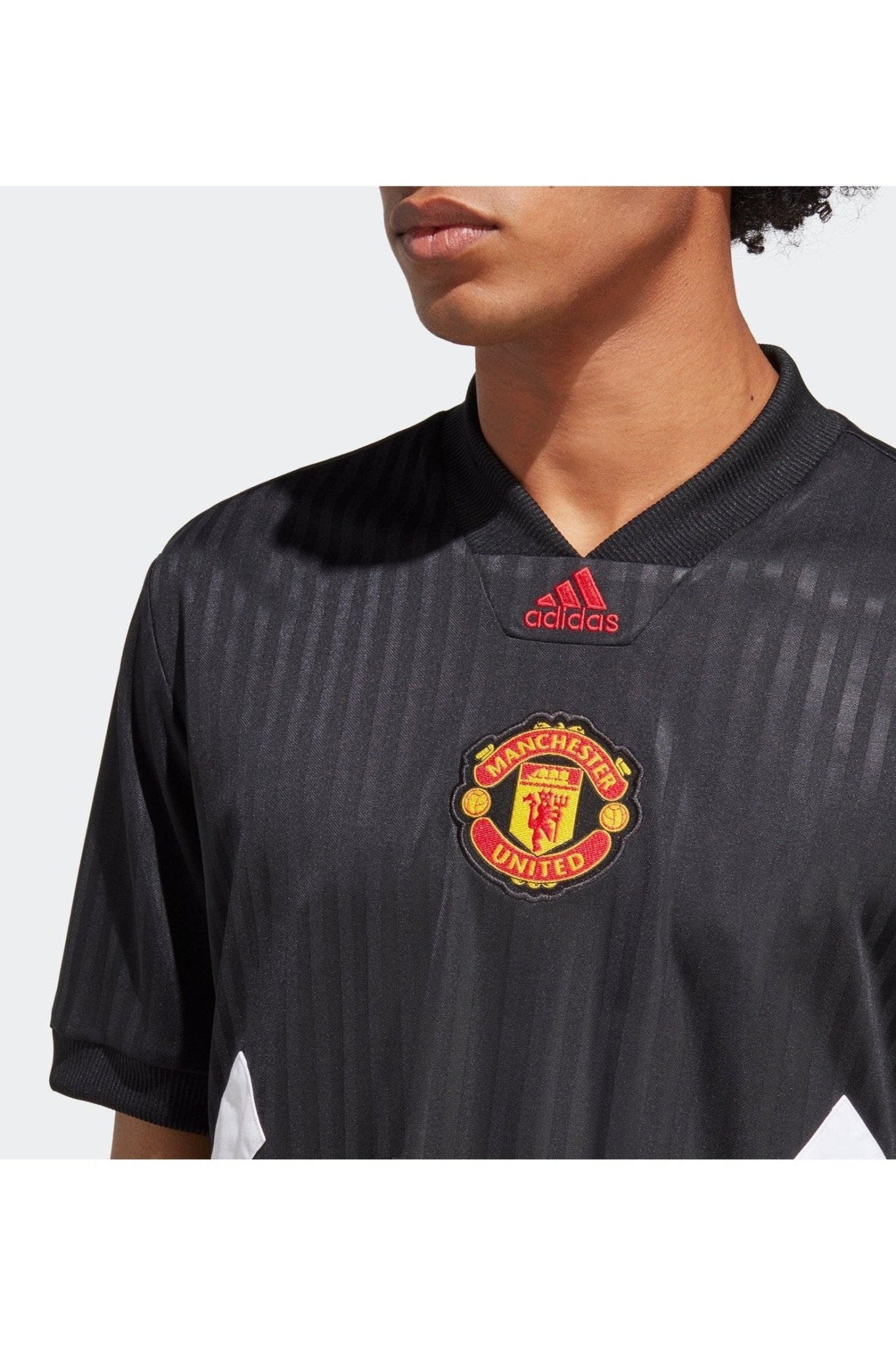 ADIDAS - טישירט MANCHESTER UNITED לגבר בצבע שחור - MASHBIR//365