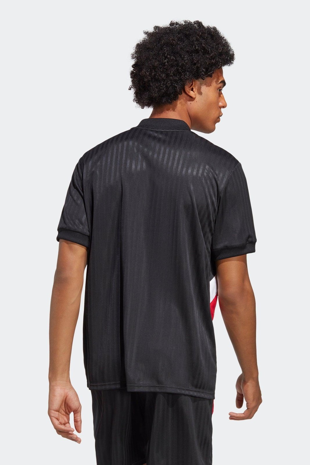 ADIDAS - טישירט MANCHESTER UNITED לגבר בצבע שחור - MASHBIR//365