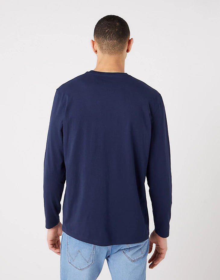 WRANGLER - טישירט נייבי עם לוגו שרוול ארוך - MASHBIR//365