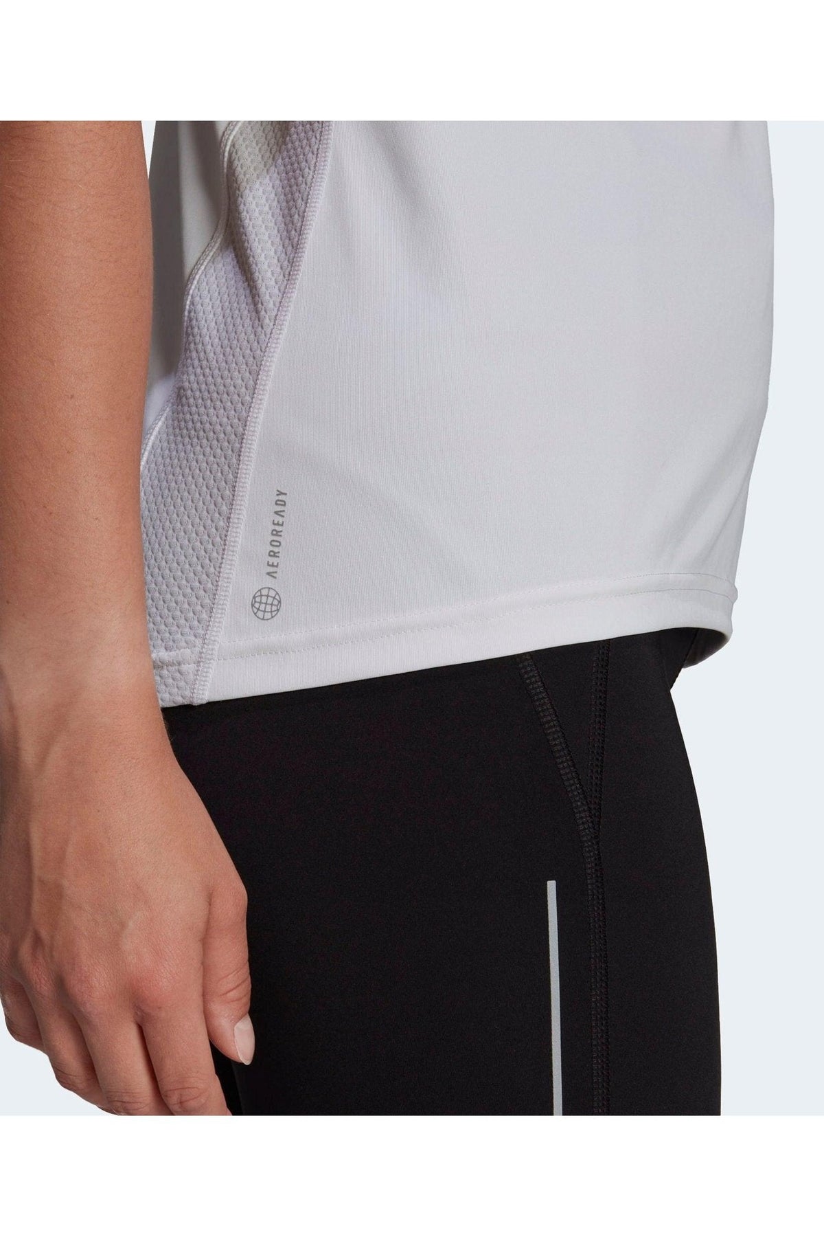 ADIDAS - טישירט OWN THE RUN TEE בצבע לבן - MASHBIR//365