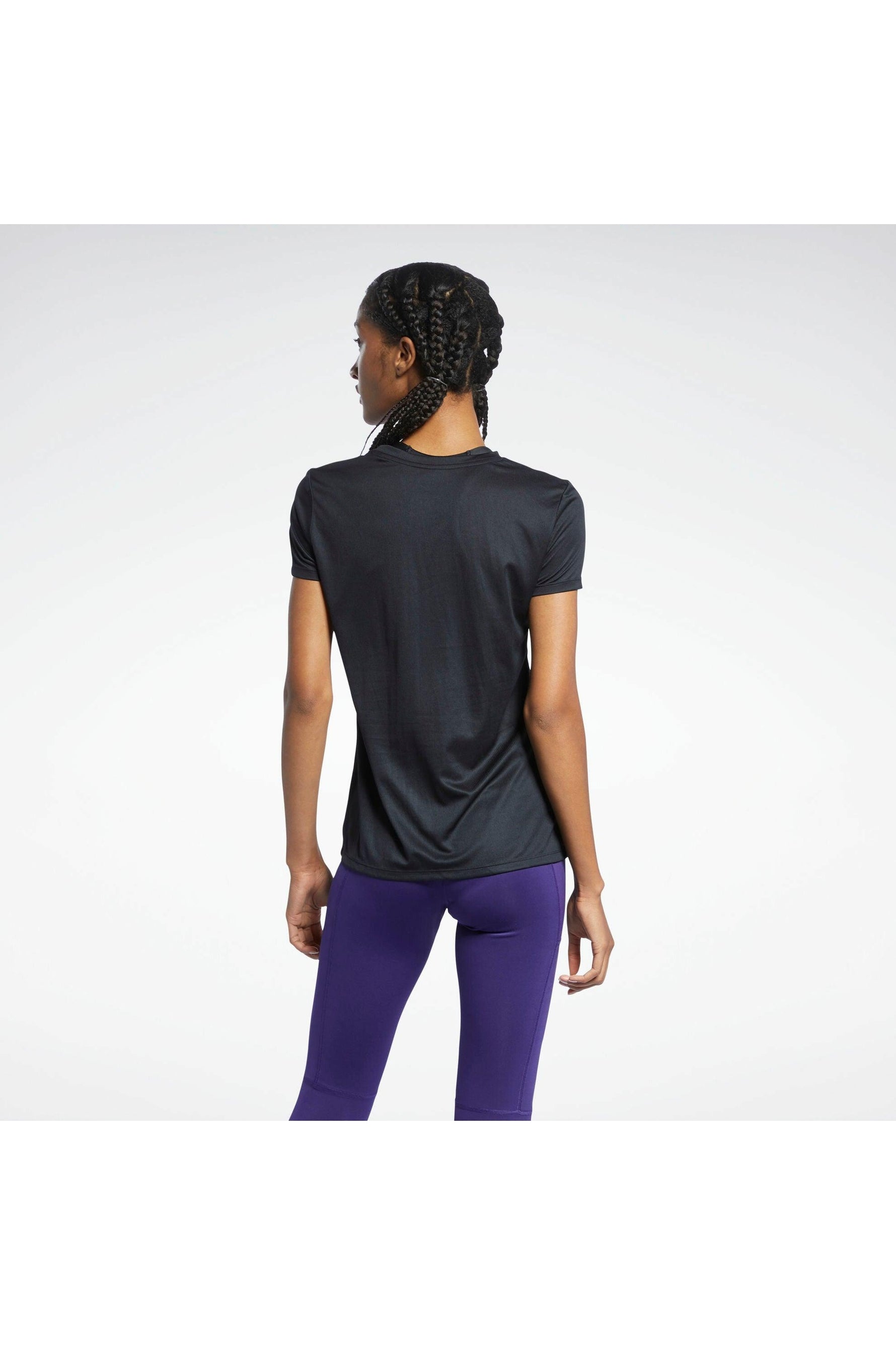 REEBOK - טישירט RUN ESSENTIALS בצבע שחור - MASHBIR//365