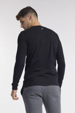 NAUTICA - טישירט שחורה עם כיתוב לוגו - MASHBIR//365