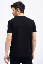 NAUTICA - טישירט שחורה עם לוגו קטן - MASHBIR//365