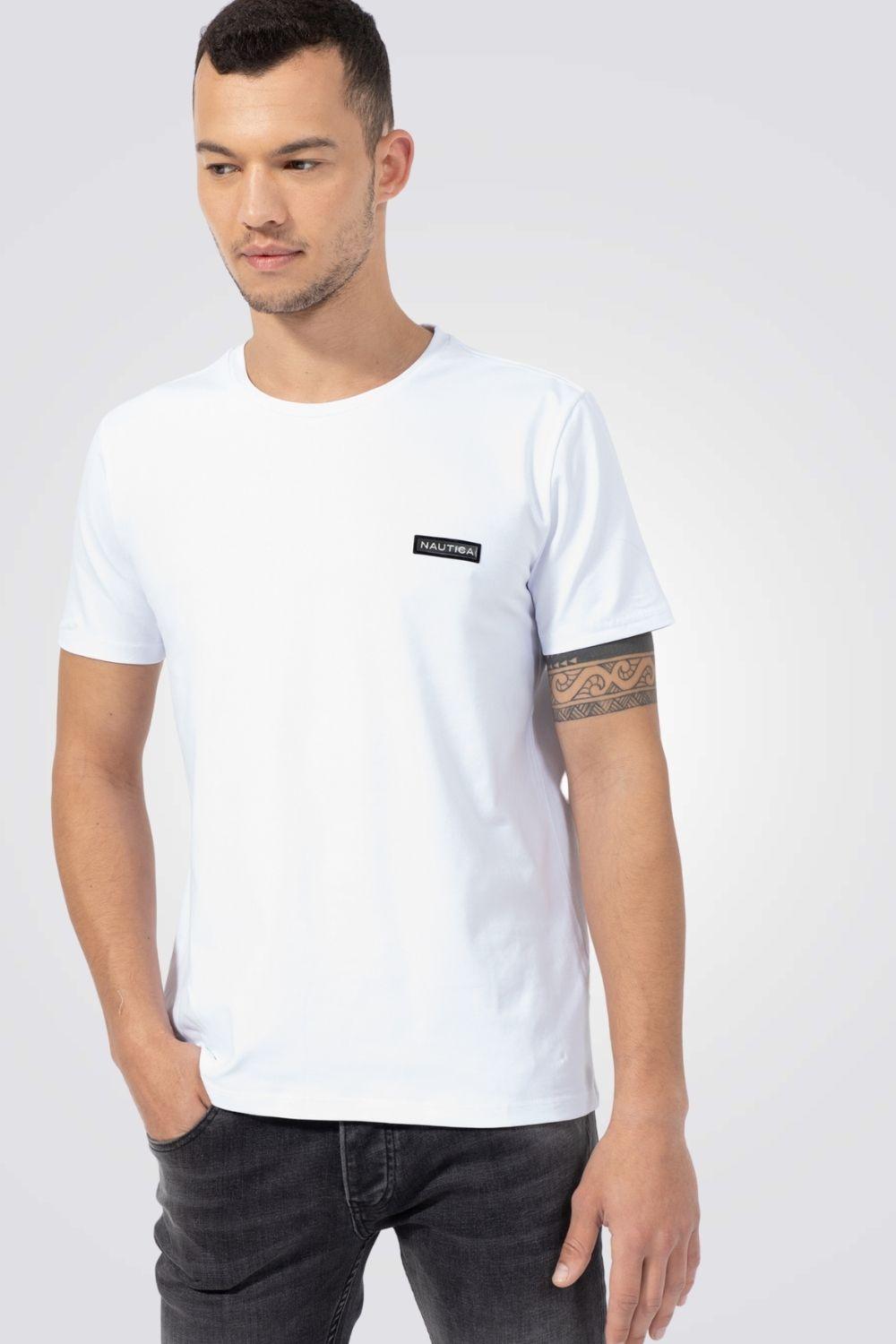 NAUTICA - טישירט סטריפ לוגו בצבע לבן - MASHBIR//365