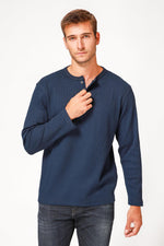 SCORCHER - טישירט סרוגה בצבע נייבי - MASHBIR//365