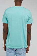 LEE - טישירט SS PATCH LOGO TEE בצבע תכלת - MASHBIR//365