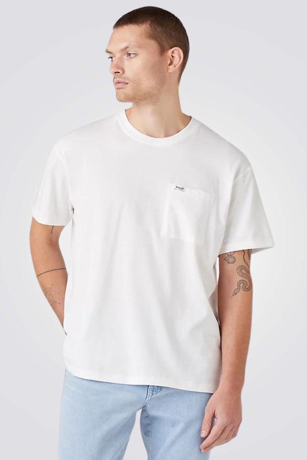 WRANGLER - טישירט SUNDOWN בצבע לבן - MASHBIR//365