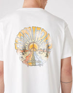 WRANGLER - טישירט SUNDOWN בצבע לבן - MASHBIR//365