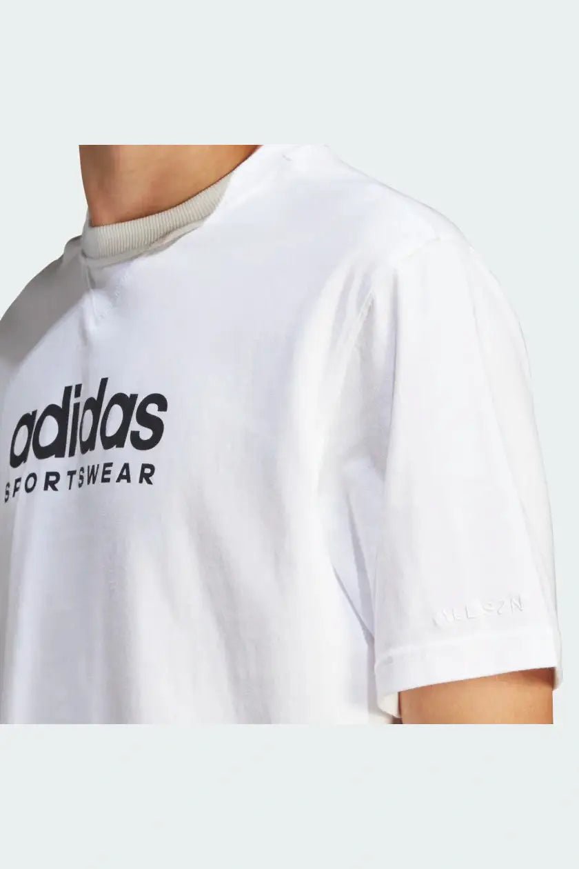 ADIDAS - טישירט SZN לגבר בצבע לבן - MASHBIR//365