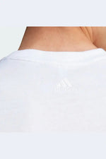 ADIDAS - טישירט SZN לגבר בצבע לבן - MASHBIR//365