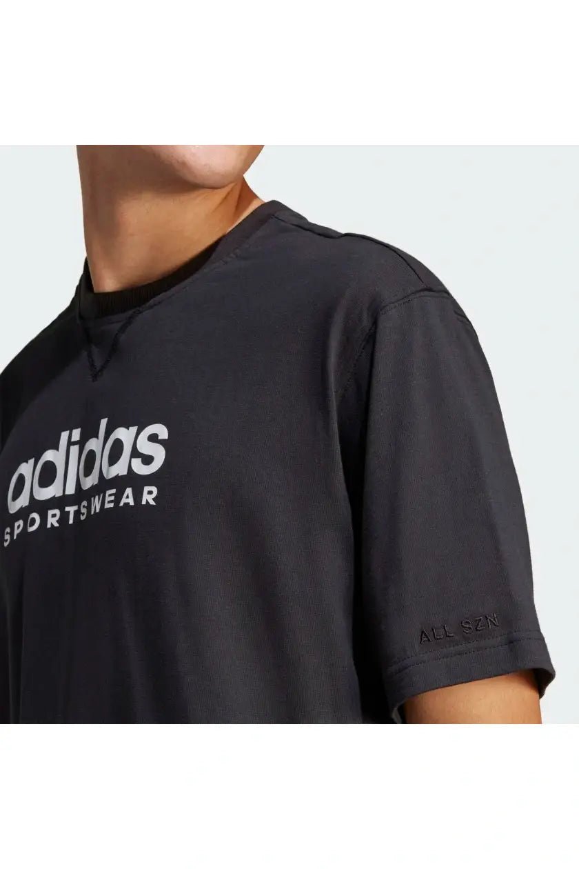 ADIDAS - טישירט SZN לגבר בצבע שחור - MASHBIR//365