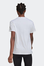 ADIDAS - טישירט TRAIN ICONS 3-STRIPES בצבע לבן - MASHBIR//365