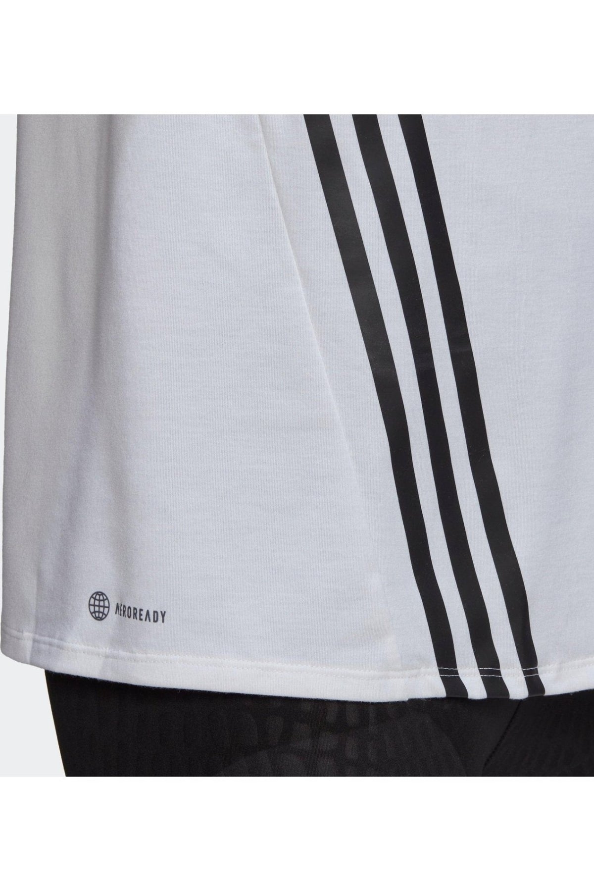 ADIDAS - טישירט TRAIN ICONS 3-STRIPES בצבע לבן - MASHBIR//365