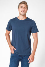 DELTA - טישירט צווארון עגול בצבע כחול - MASHBIR//365