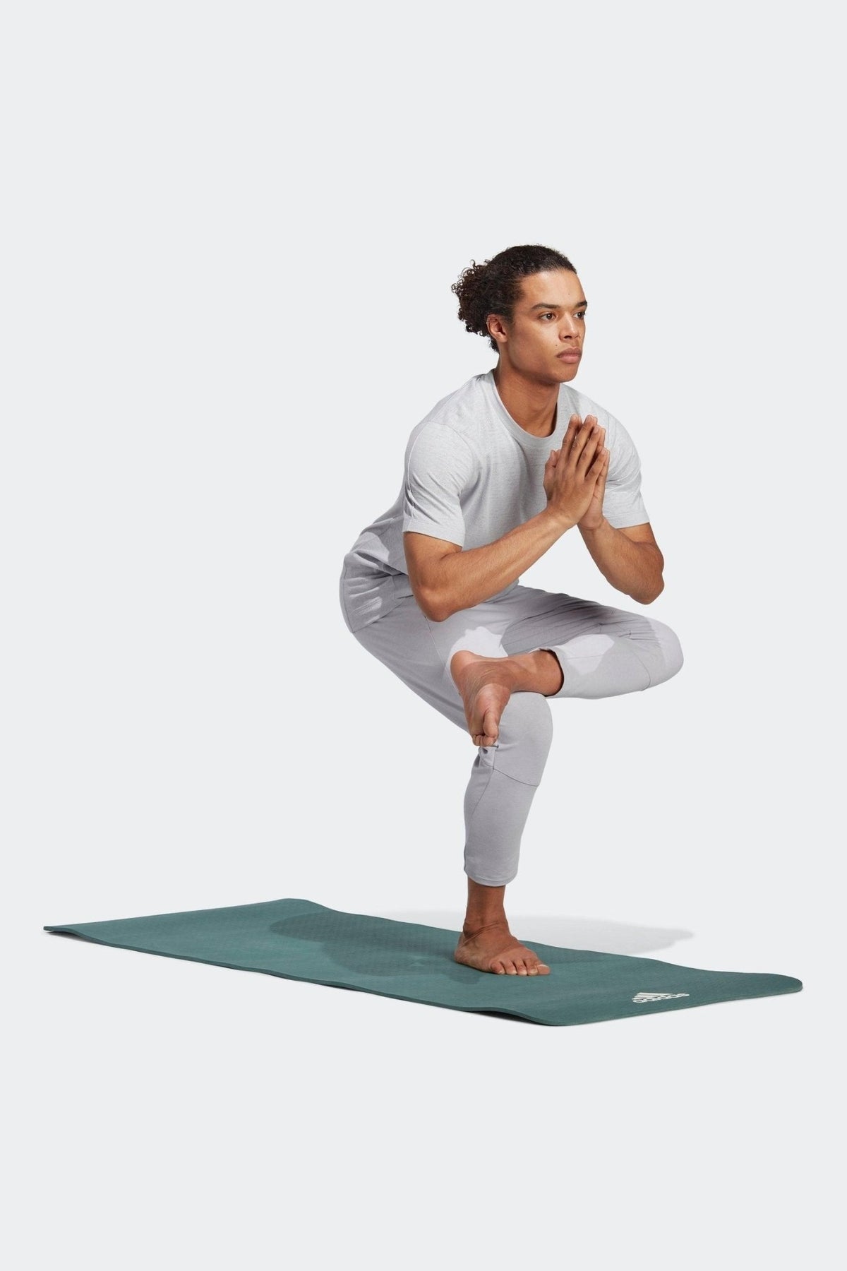 ADIDAS - טישירט YOGA TEE לגבר בצבע לבן - MASHBIR//365