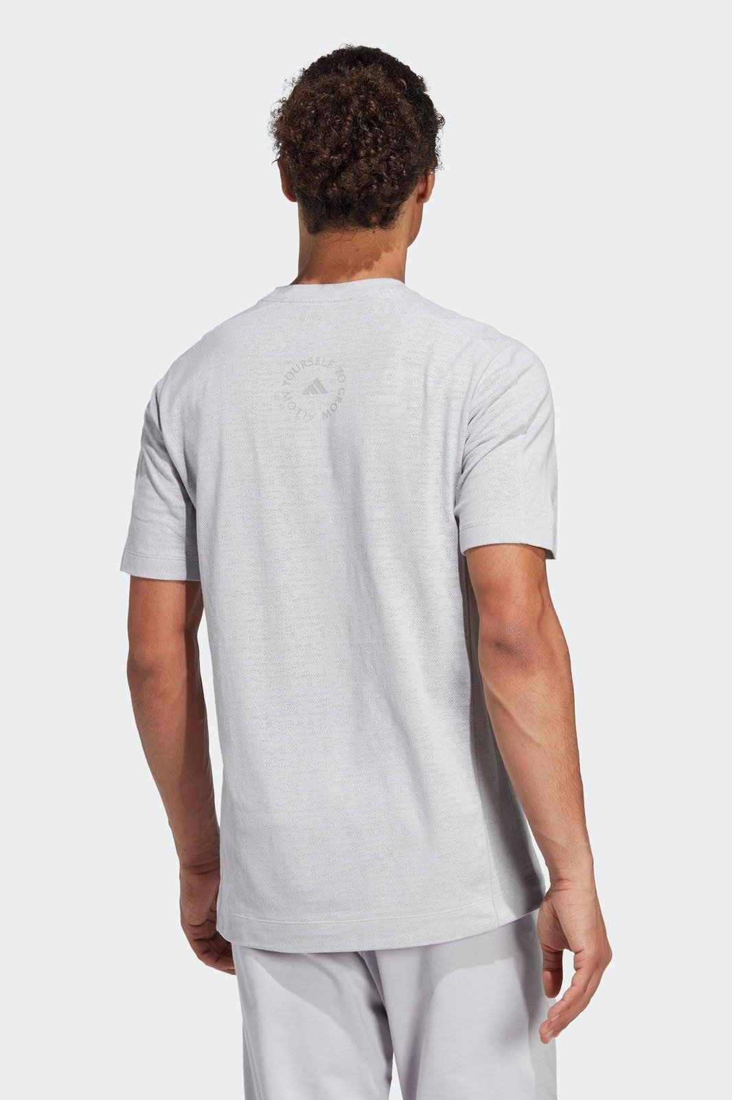 ADIDAS - טישירט YOGA TEE לגבר בצבע לבן - MASHBIR//365