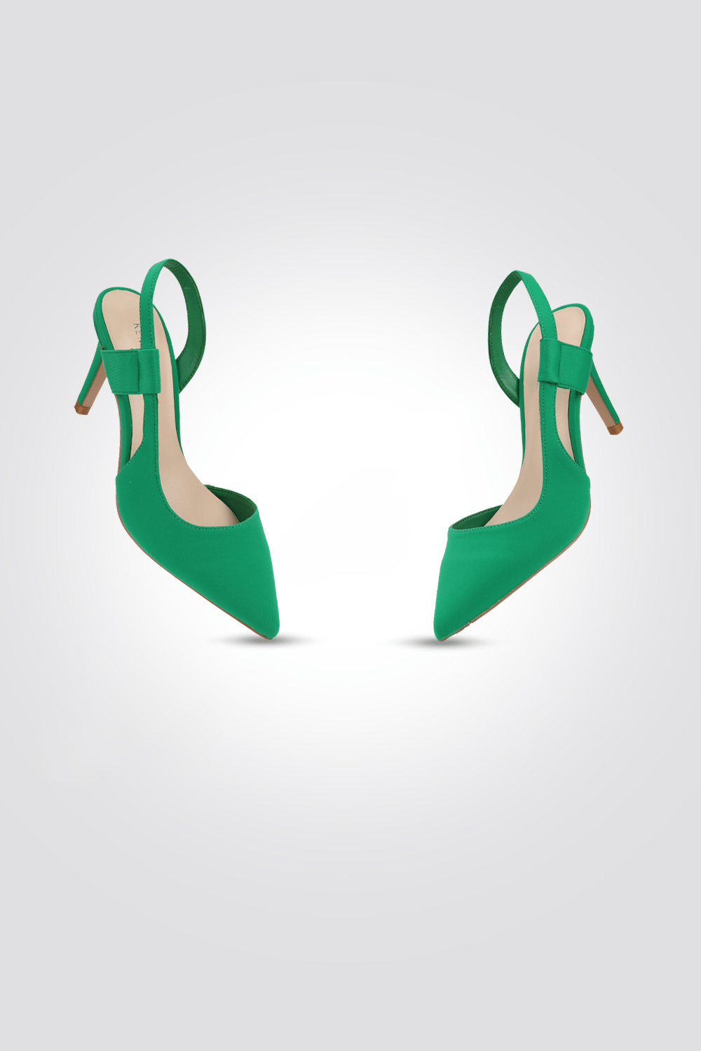 KENNETH COLE - עקב שפיץ בצבע ירוק 8.5 ס"מ - MASHBIR//365