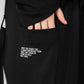 KENNETH COLE - קרדיגן לאונג' ארוך בצבע שחור עם הדפס לוגו - MASHBIR//365 - 4