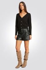 MORGAN - קרדיגן נשים וי עם כפתורי לב יהלומים בשחור - MASHBIR//365