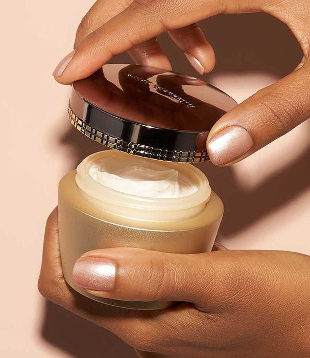 Elizabeth Arden - קרם לילה CERAMIDE PREMIERE 50 מ"ל - MASHBIR//365