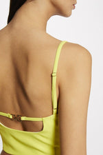 MORGAN - קרופ טופ בצבע צהוב - MASHBIR//365