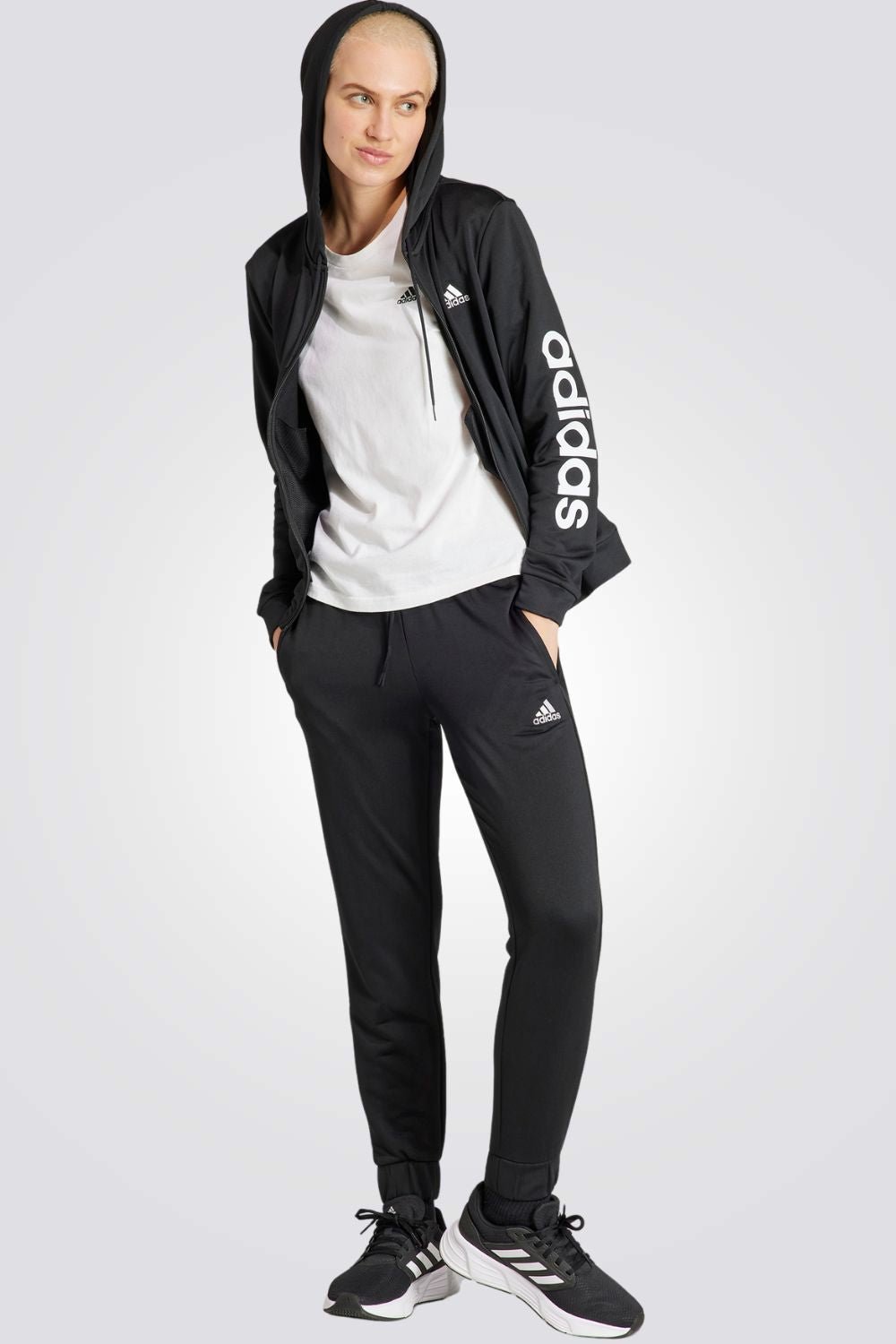 ADIDAS - חליפת אימון לנשים W LINEAR בצבע שחור - MASHBIR//365