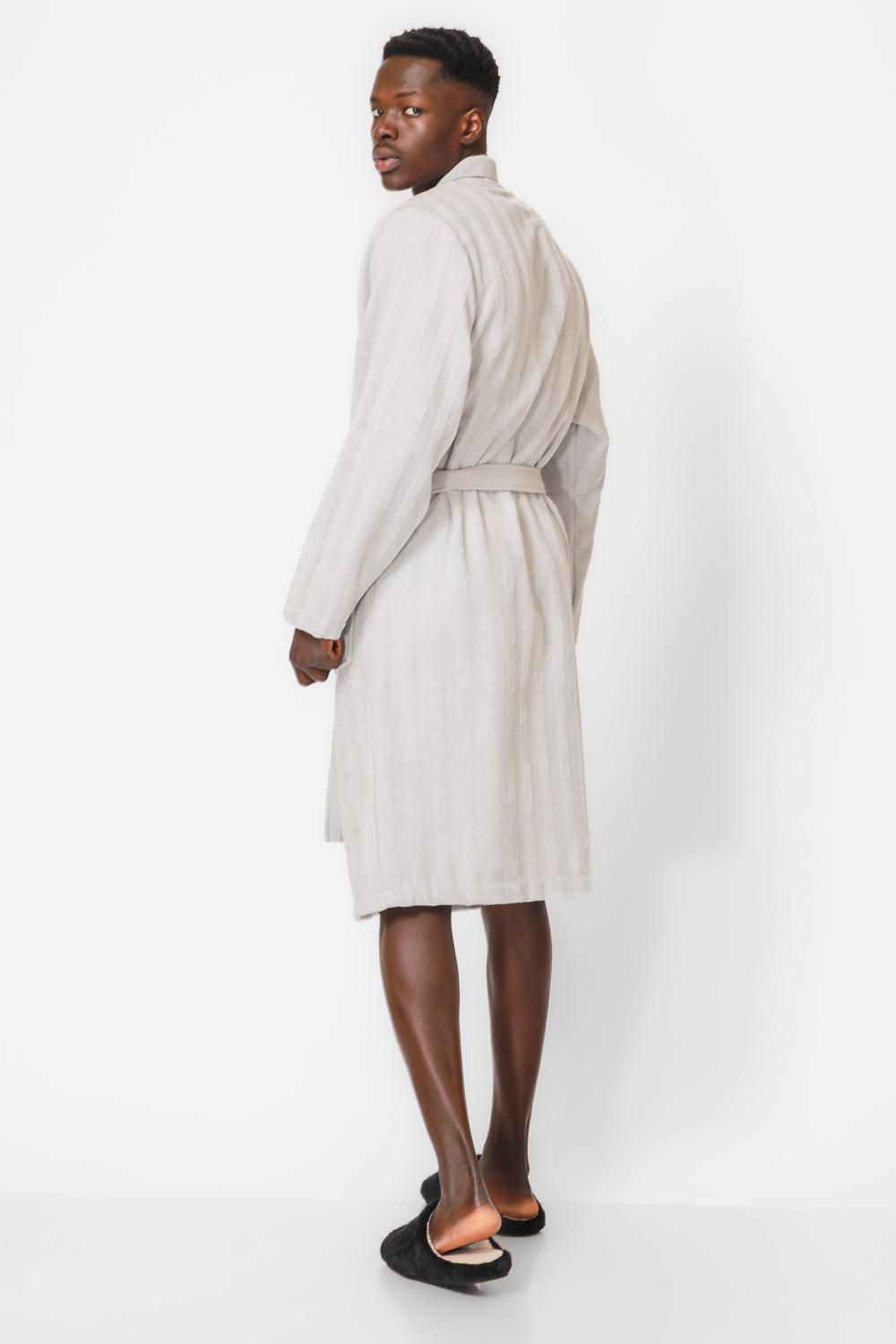 KENNETH COLE - חלוק מגבת אריגת פסים בצבע אפור - MASHBIR//365