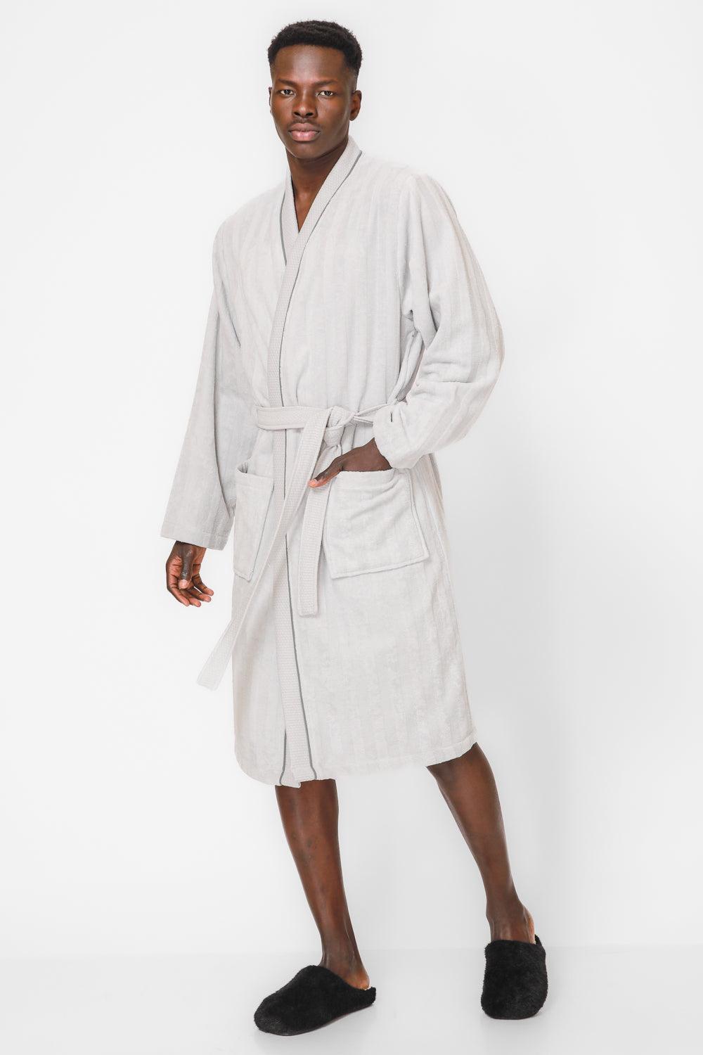 KENNETH COLE - חלוק מגבת אריגת פסים בצבע אפור - MASHBIR//365