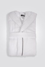 KENNETH COLE - חלוק מגבת עם כובע בצבע לבן - MASHBIR//365