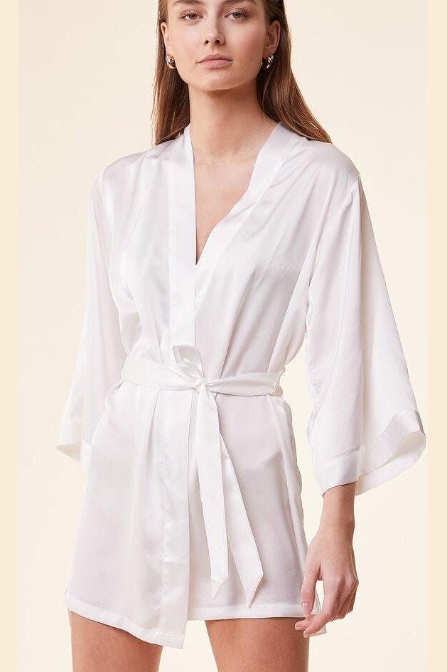 ETAM - חלוק סאטן בשילוב רקמה RAYONNANTE - MASHBIR//365