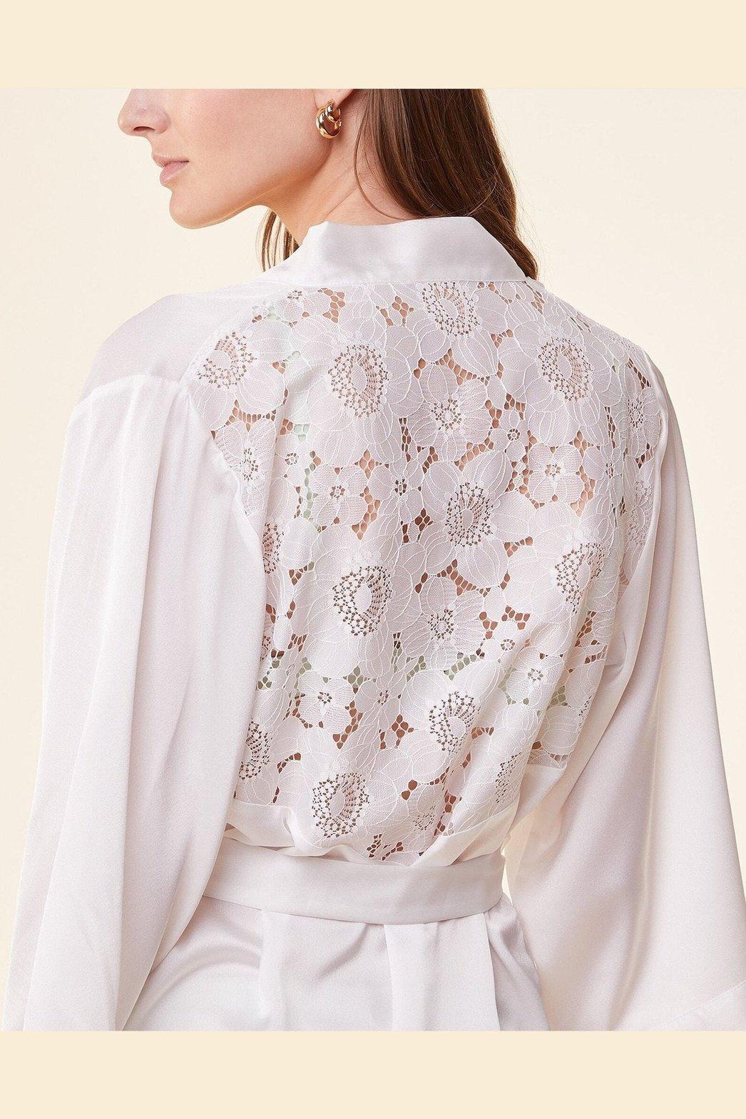 ETAM - חלוק סאטן בשילוב רקמה RAYONNANTE - MASHBIR//365