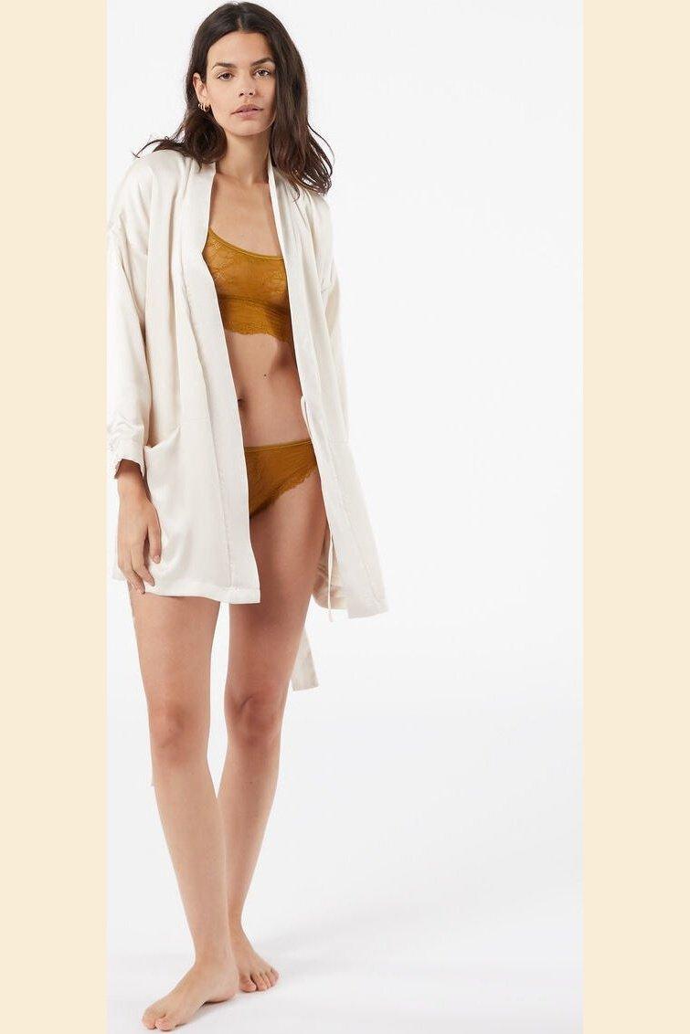 ETAM - חלוק סאטן עם בטנת פליז NEW SIBERIAN קרם - MASHBIR//365